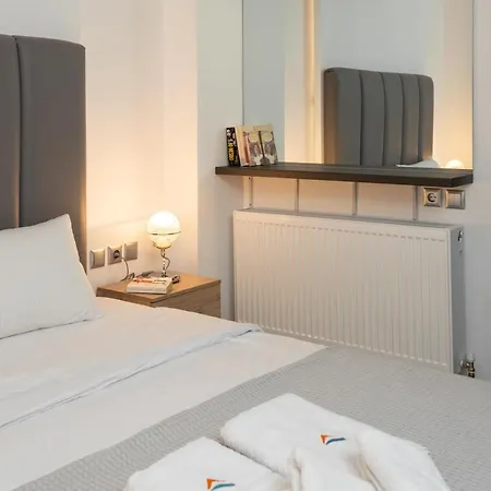 Ace Location | Luxury Building *