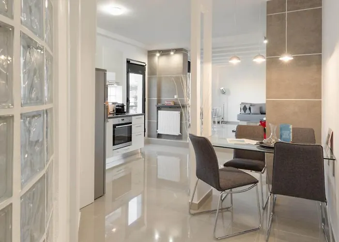 Apartment Ace Location | Luxury Building *