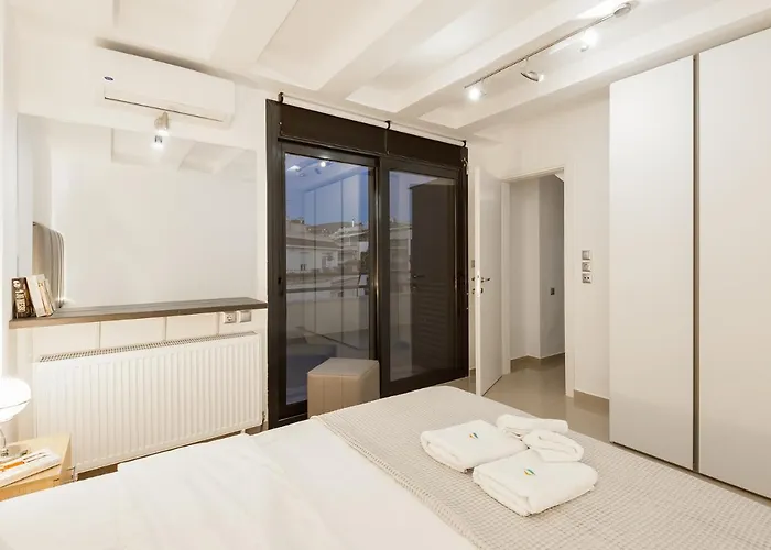 Ace Location | Luxury Building Selanik