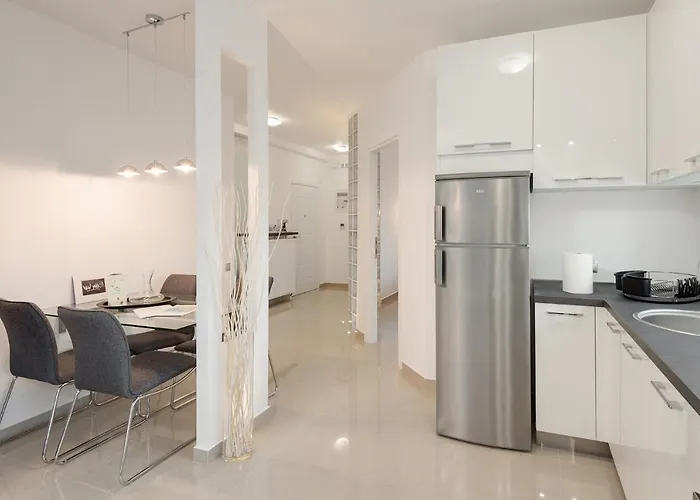 Ace Location | Luxury Building Daire